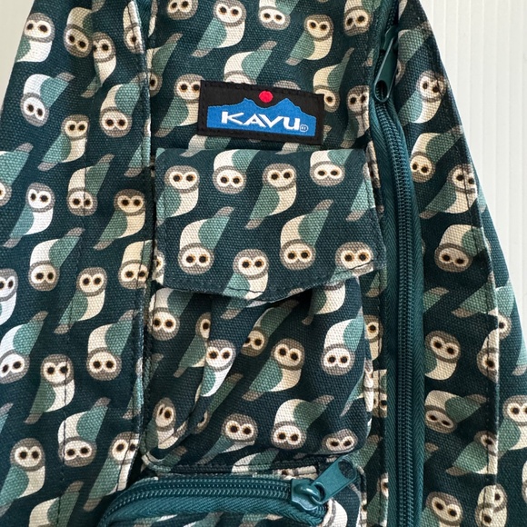KAVU Rope Sling Backback -- Owl Pattern -- New w/out tags - Picture 4 of 5